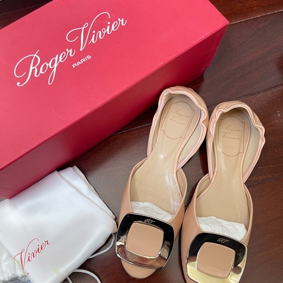 Roger Vivier Pink Flats with Square Buckle - Picture 1 of 4